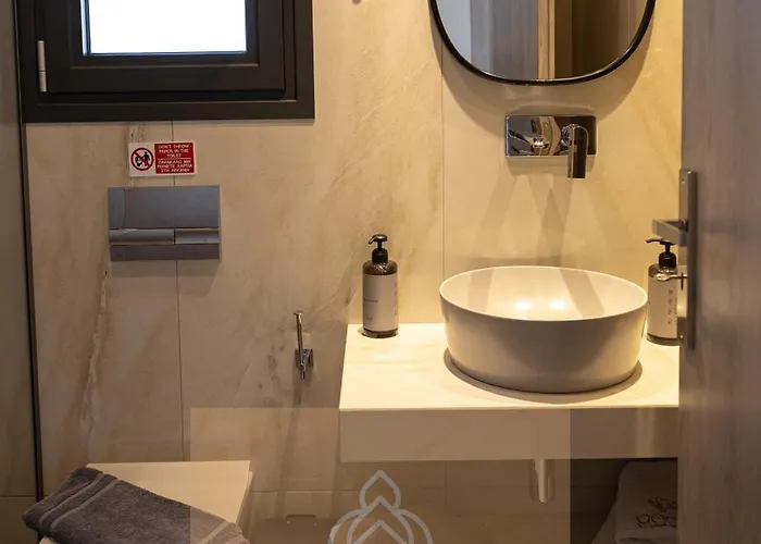 Gem Luxury Sea View * Karavádhos