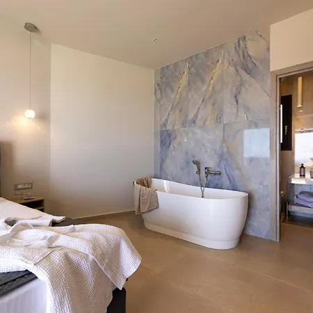 Gem Luxury Sea View * 卡拉瓦杜斯